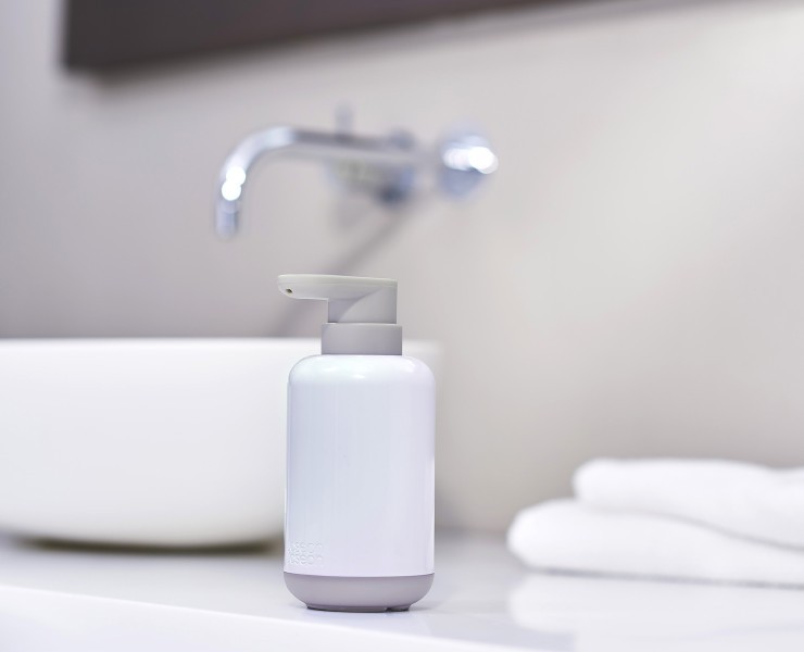 Soap Dispenser - Joseph Joseph Duo