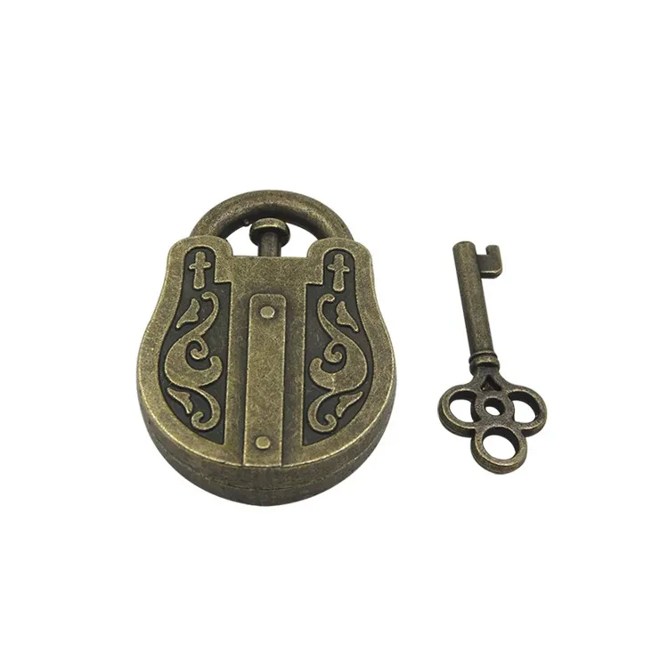 Toy bronze lock