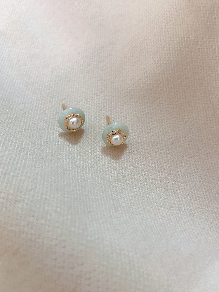 Natural Chalcedony National Temperamental Pearl Stud Earrings