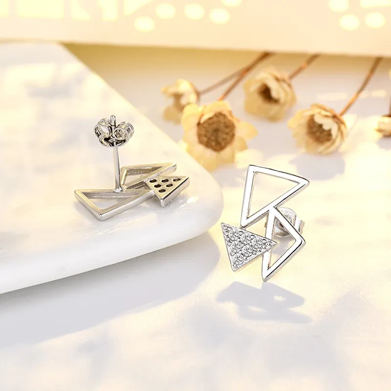 Triangle Overlap Hollow Ear Stud Female Geometry