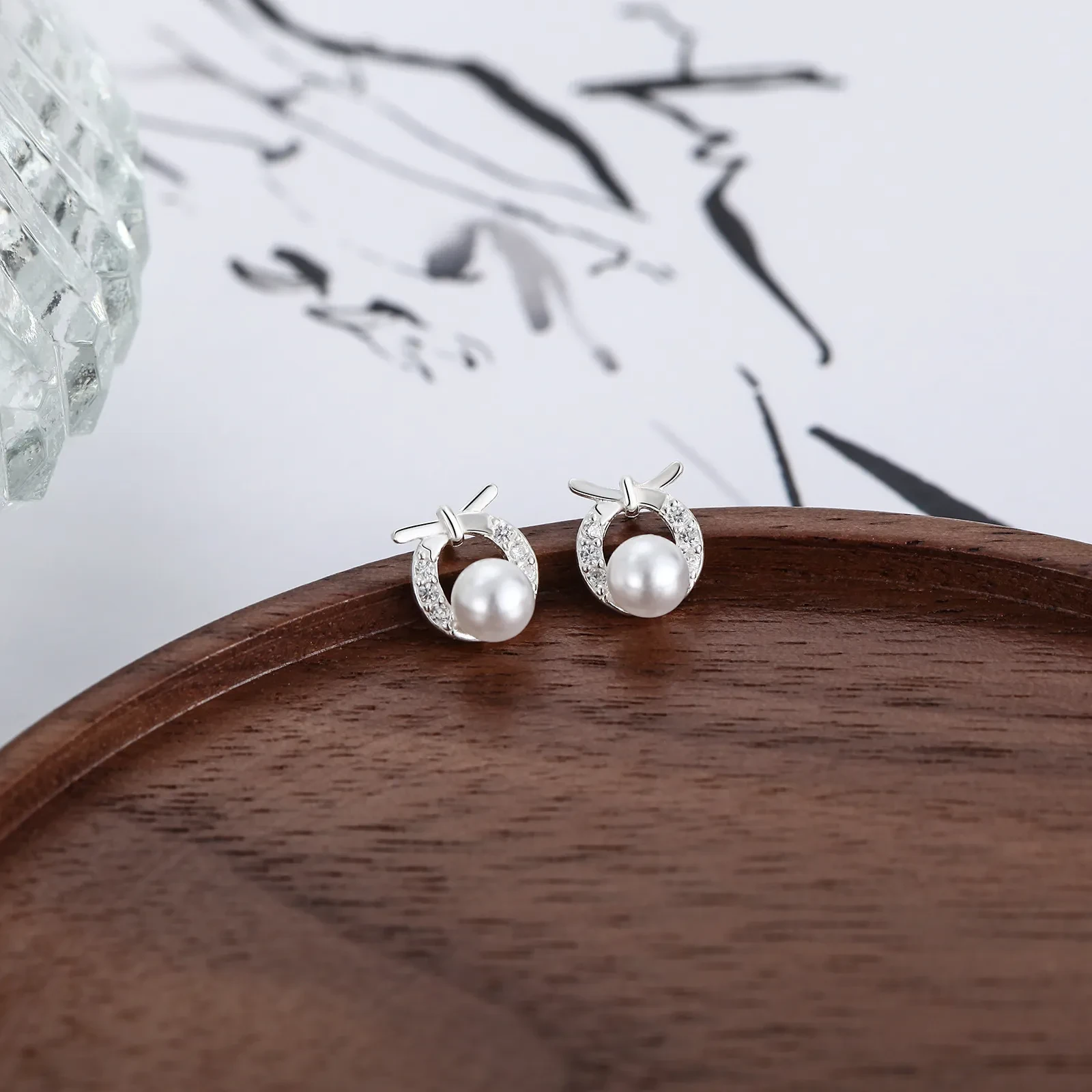 Women's Hollow S999 Sterling Silver Round Bow Stud Earrings