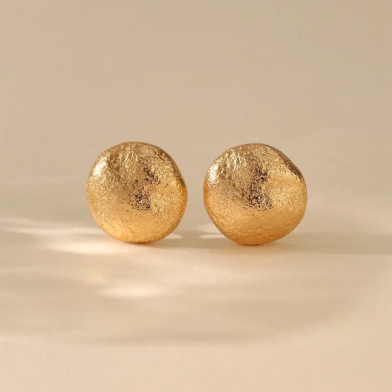 Irregular High Sense Classical Earrings Business