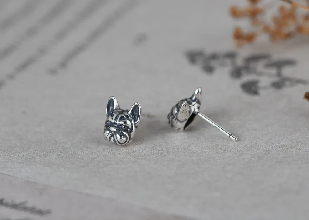 Women's Fashion Puppy Ear Studs