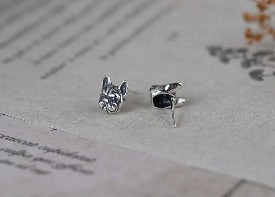 Women's Fashion Puppy Ear Studs