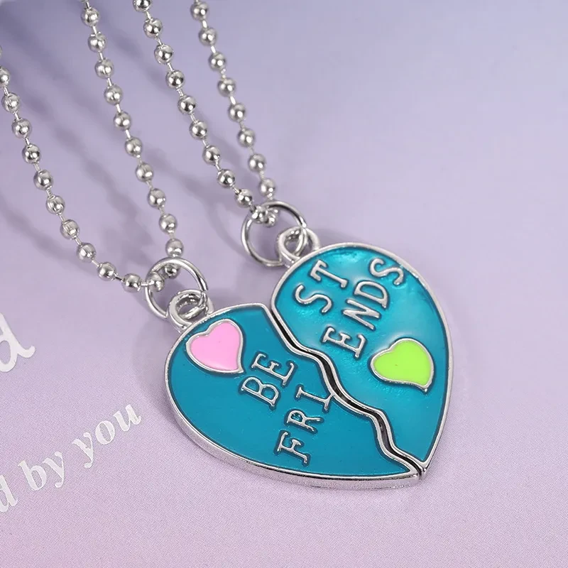 New Best Friends Necklace Spliced Pendant