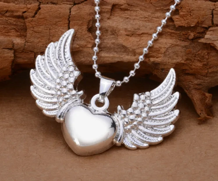 Fashion Angel Wing Heart Necklace Pendant