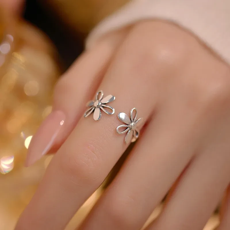 Silver Hollow Flower Ring Female Simple