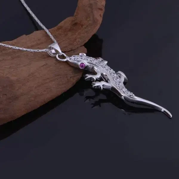 18K White Gold Plated Gecko Pendant