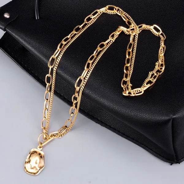 Vintage Industrial Metal Wind Irregular Pendant