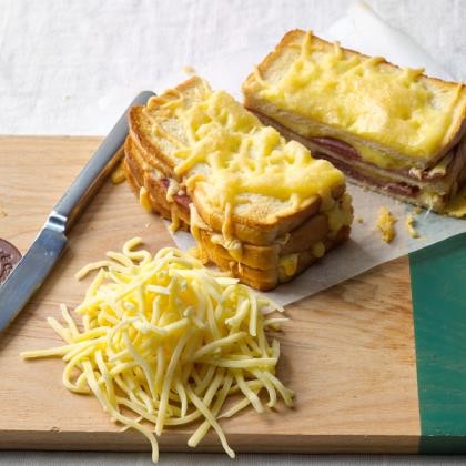 Cheese Cafe Bakery Blend Grated