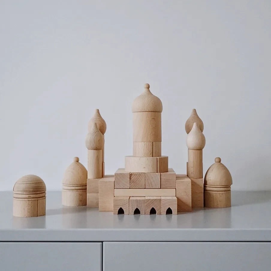 110 wooden children's blocks