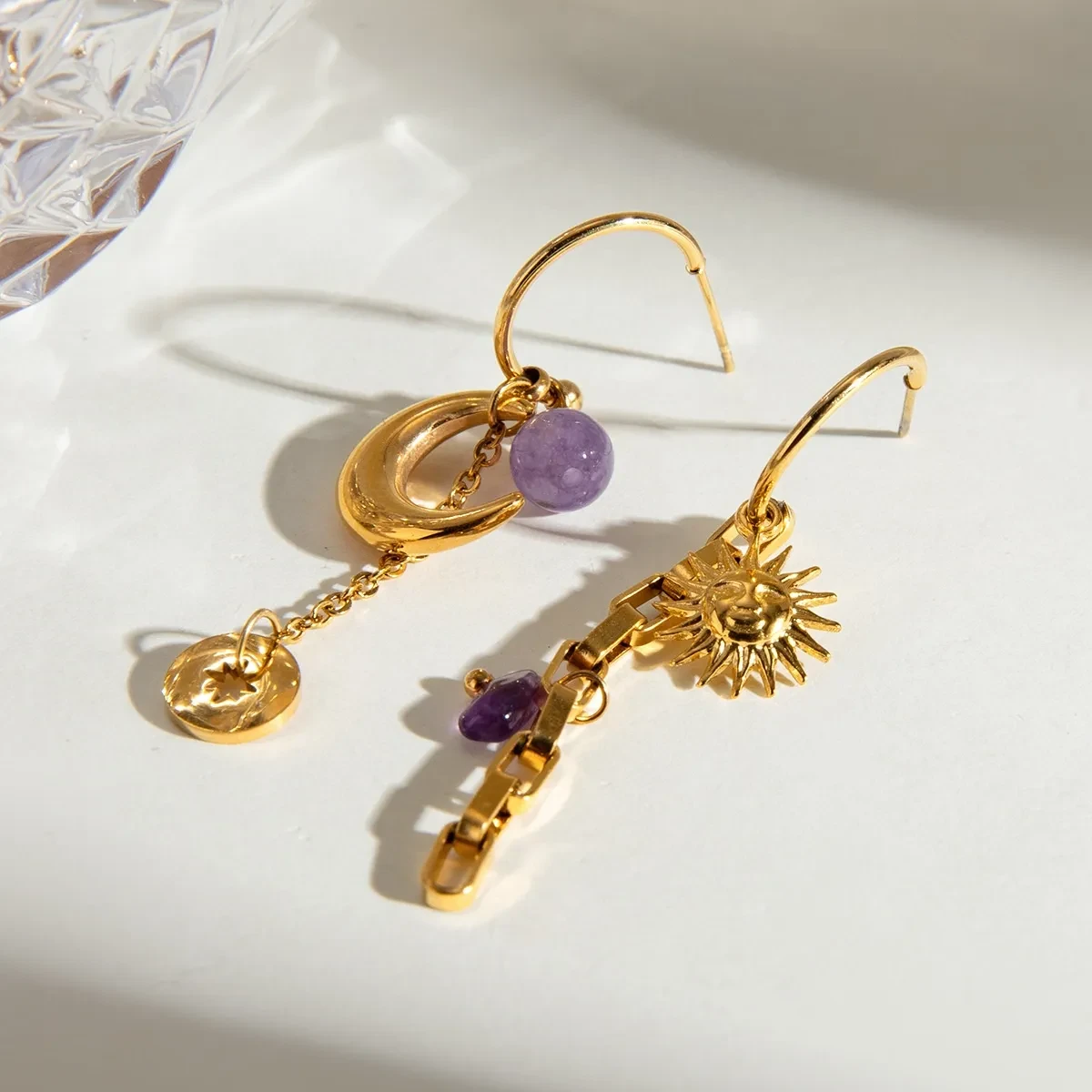 Natural Stone Hammer Pattern Sun Moon Ear Clip