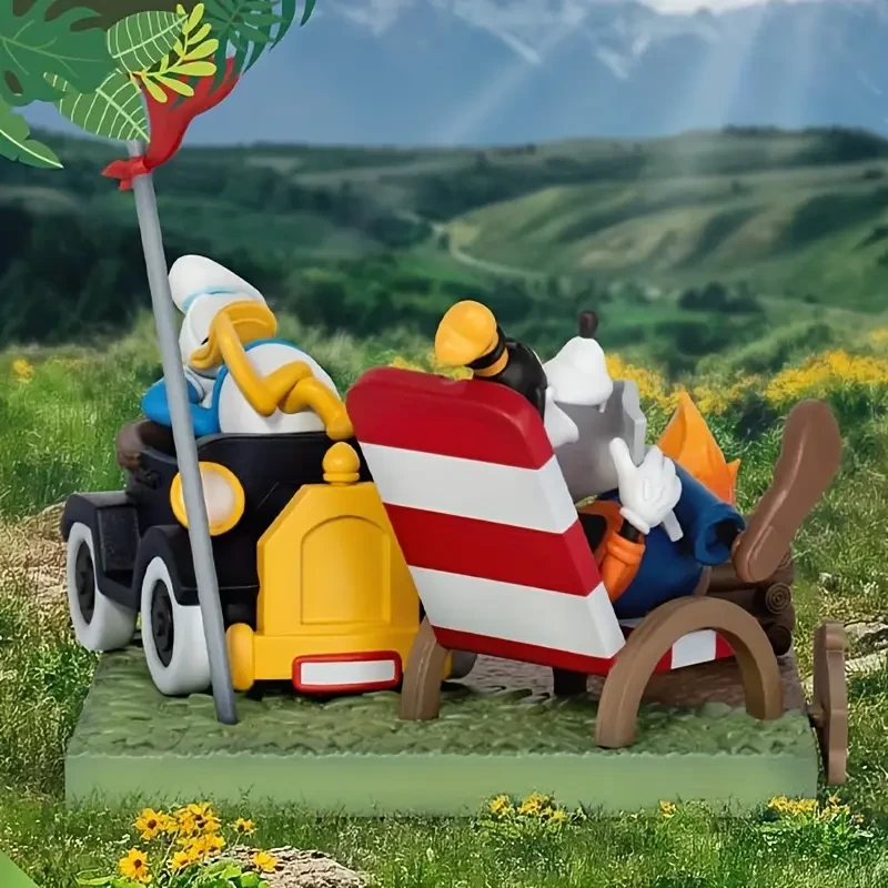 Disney Officially Licensed Donald Duck & Goofy Camping Action Figure