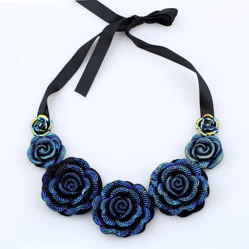 Korean Fashion Rose Flower Necklace Ladies Jewelry