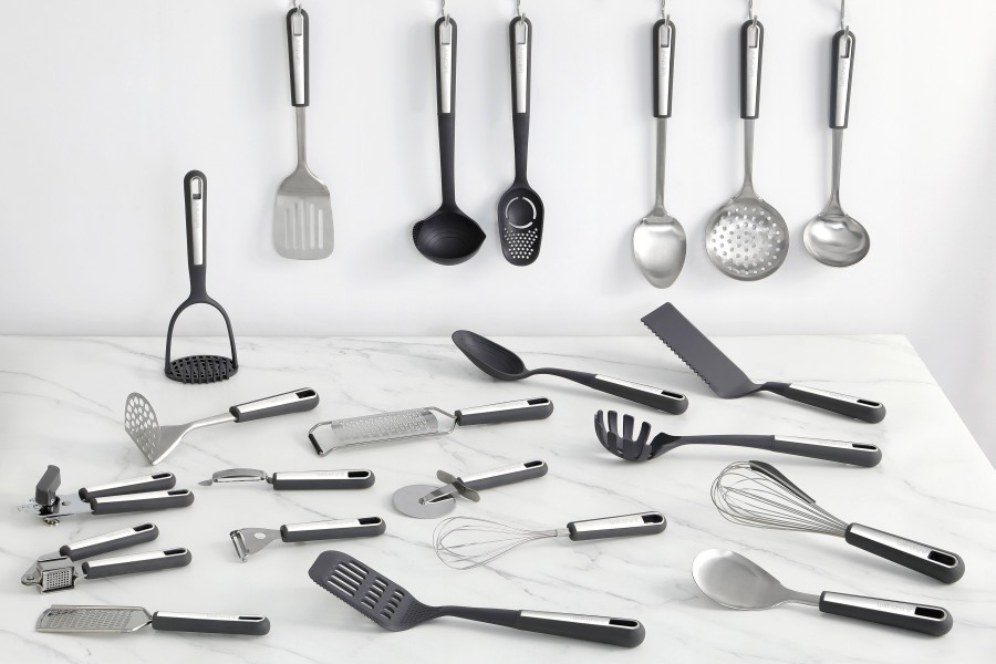 Aspire Stainless Steel Slotted Turner - Wiltshire