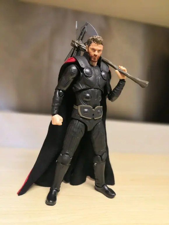 Super Hero Thor with Stormbreaker Infinity War BJD PVC Action Figure Collectible Model Toy