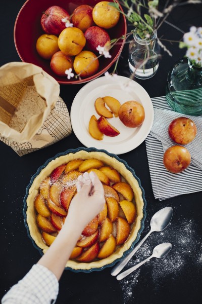 Deep Flan Dish 24 cm - Flour - Emile Henry