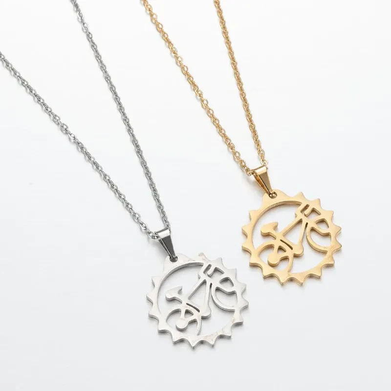 Niche Design Openwork Stainless Steel Necklace