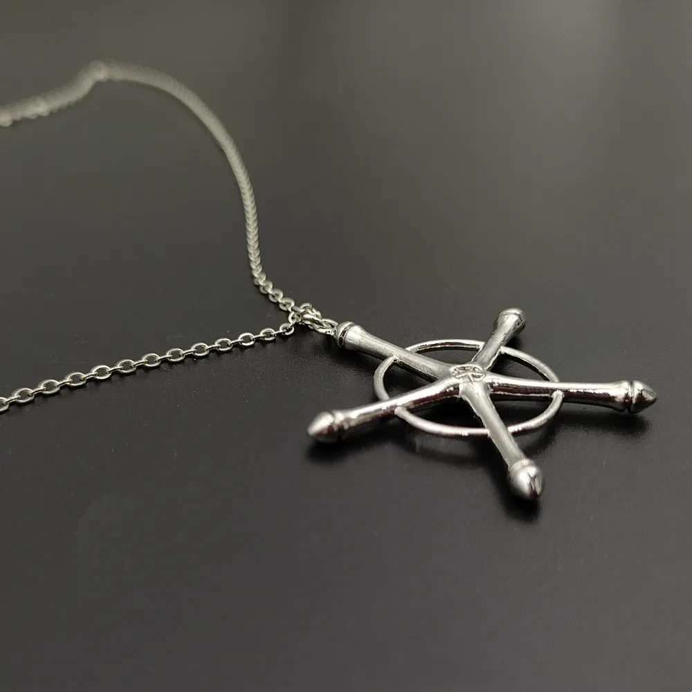 Silver Ridge Fox Sparrow Necklace Pendant