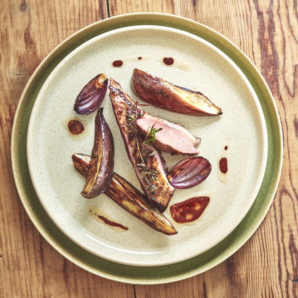 Large Plate 25cm - Almond/Ivory - Emile Henry
