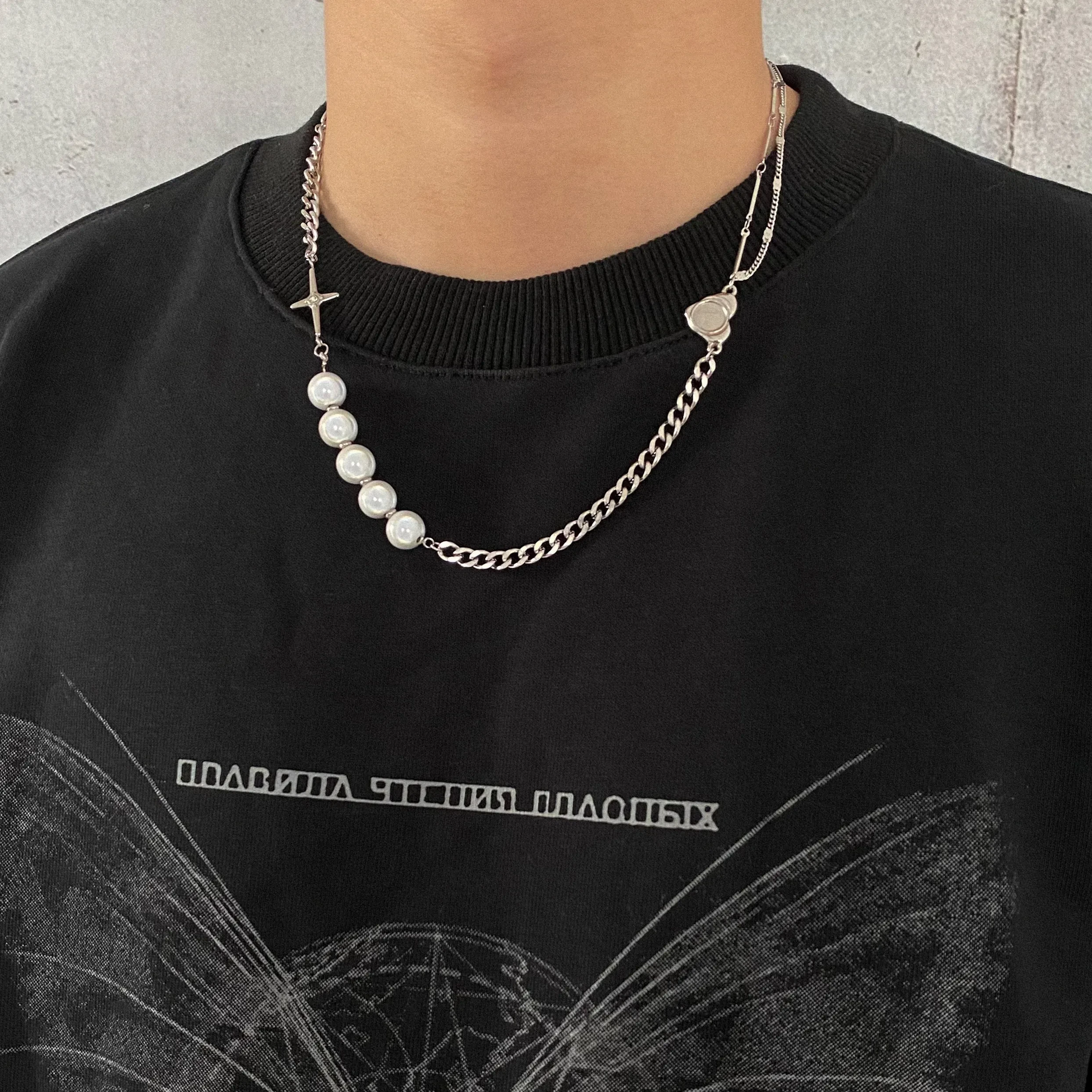 Reflective Pearl Cross Stitching Hip-hop Personality Wild Clavicle Chain