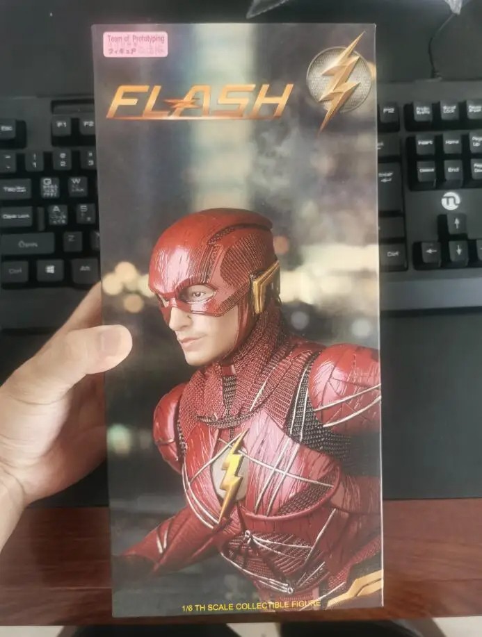 Team of Prototyping Flash Super Hero 30cm Statue PVC Action Figure