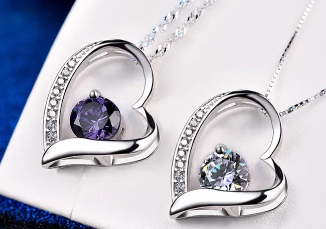 Zircon Love Pendant Women's Clavicle Chain