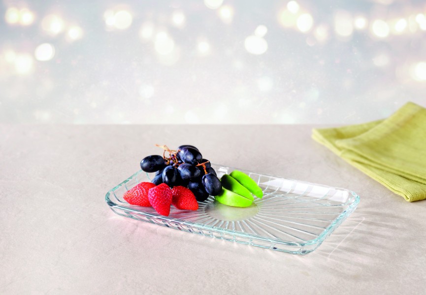 Elegant Rectangle Plate 28x16.5cm - Pasabahce