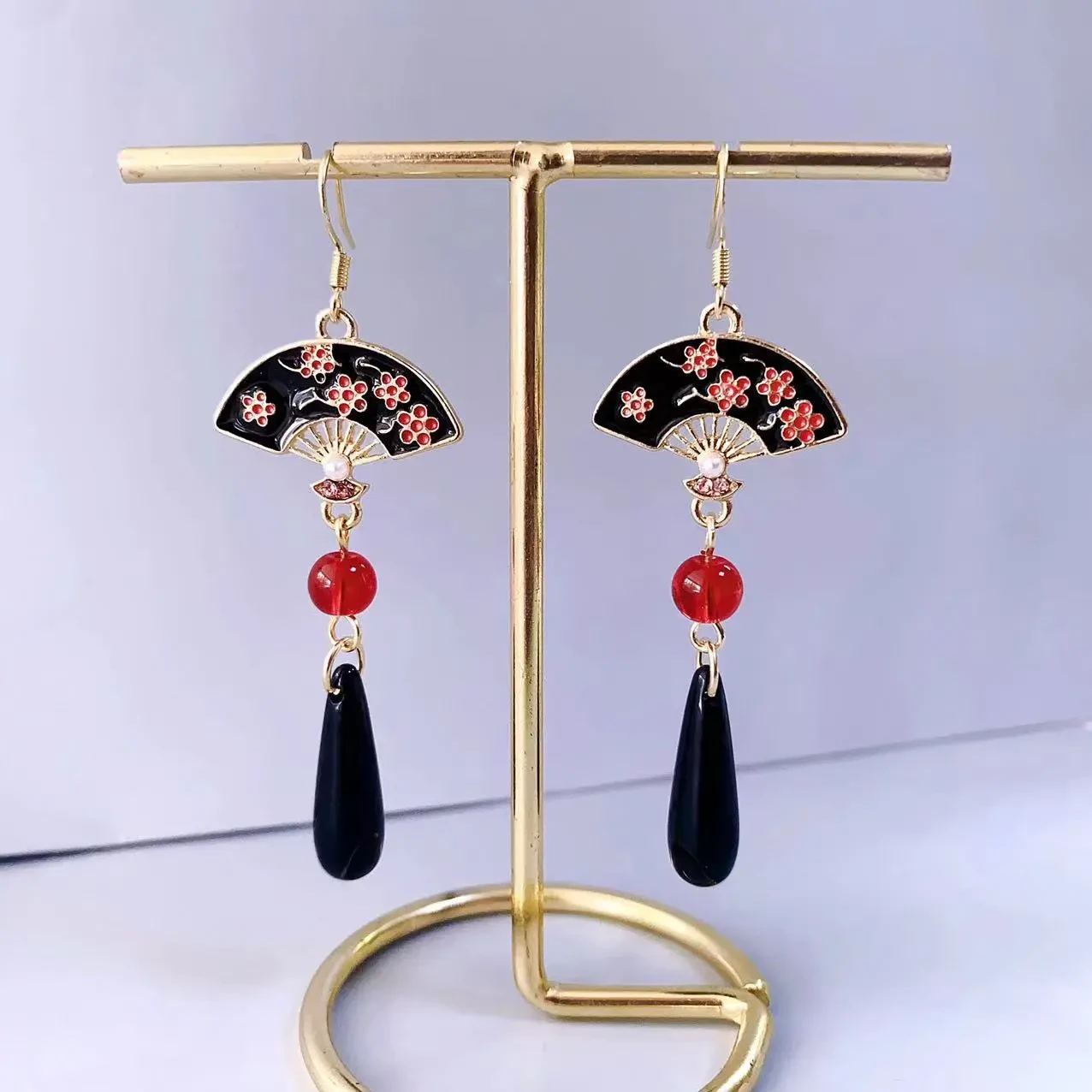Chinese Style Retro Plum Blossom Scallop Earrings Women's New Chinese Style