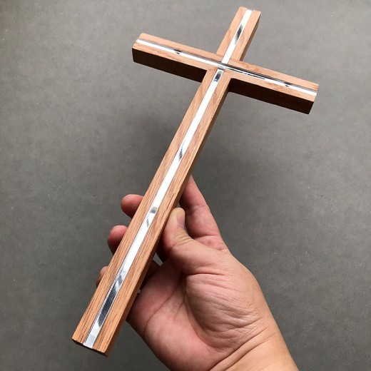 Oak Inlaid Lens Cross Wall Decoration