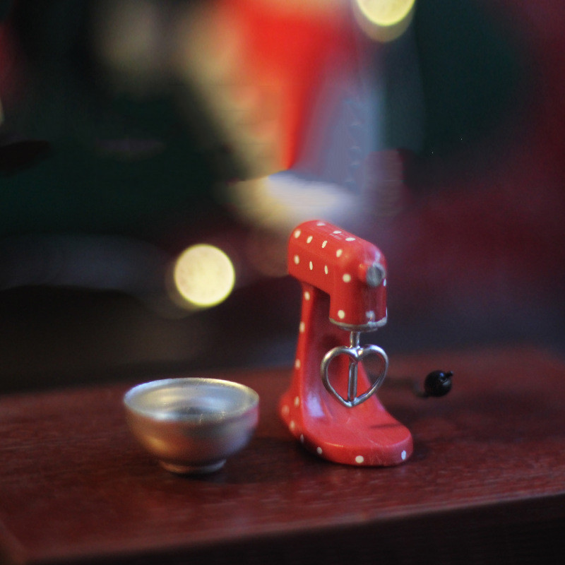 Miniature Christmas Scene Red Simulation Mini Mixer Dollhouse Accessories
