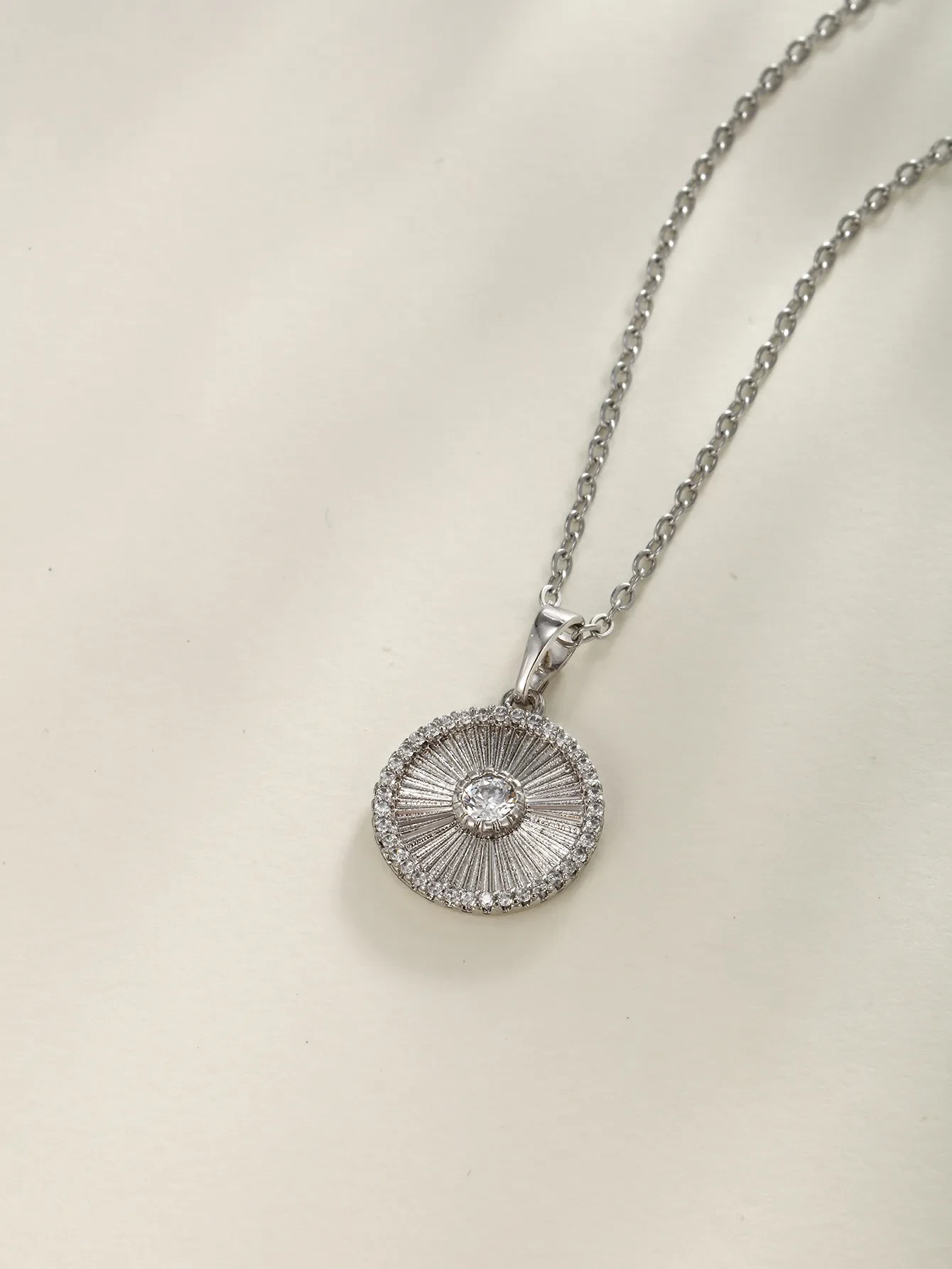 Geometric Round Striped Zircon Pendant Women