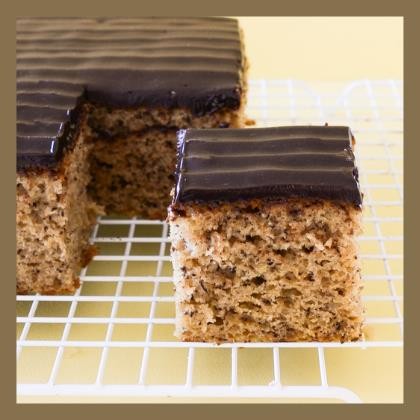 Slab Cake Banana Iced