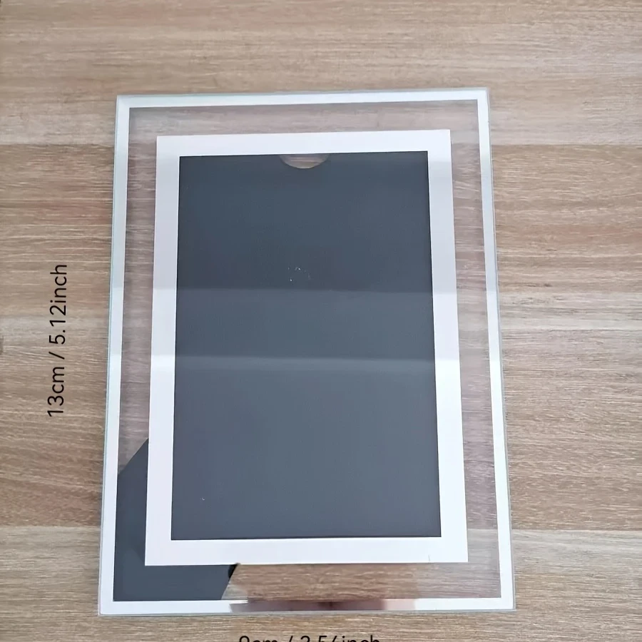 Elegant 5-Inch Crystal Glass Photo Frame A Sophisticated Display for Your Cherished Memories