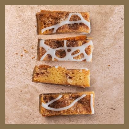 Slab Cinnabun Slice Pre-cut