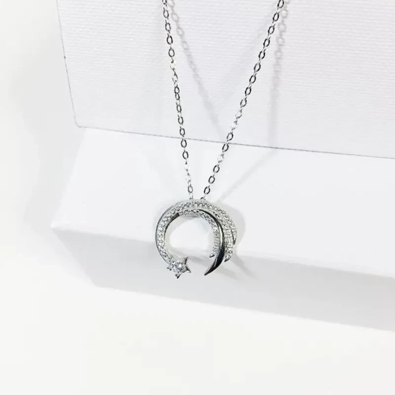 Fashion Girl Clavicle Chain With Diamonds