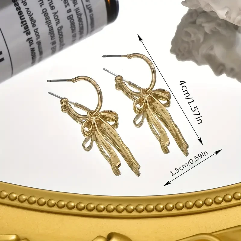 1 Pair Of Drop Earrings
