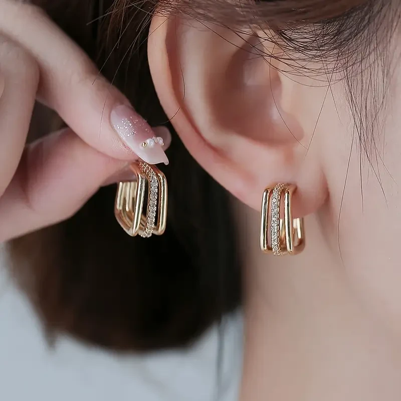 Luxurious Womens Golden Geometric Hoop Earrings with Sparkling Rhinestones Vintage Bohemian Style, Stainless Steel Posts, Perfect Gift for Special Occasions, Novelty Earrings