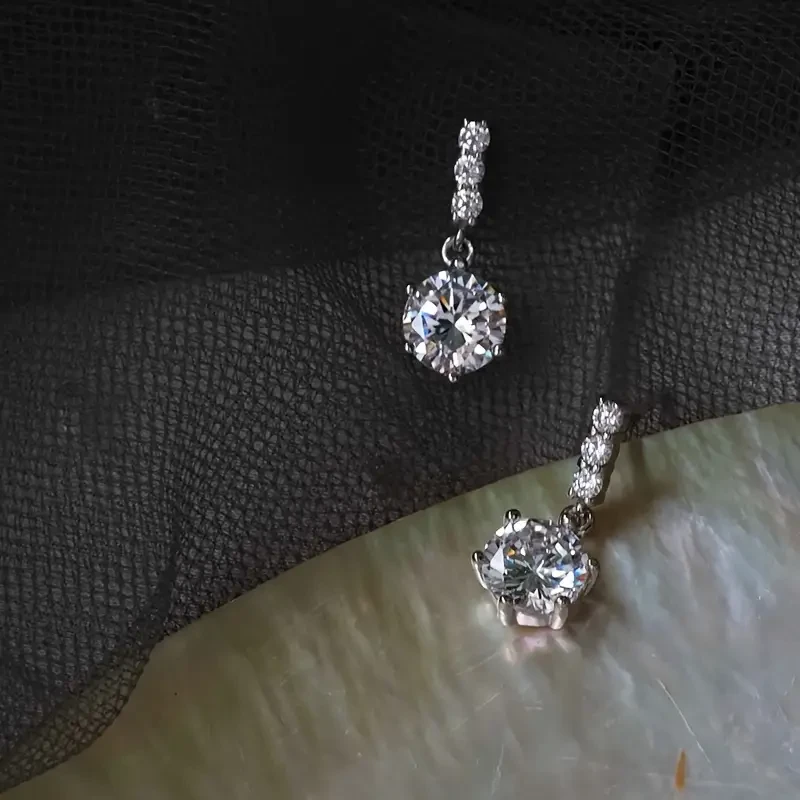 Elegant and Refined Zirconia Earrings Stylish Pendant Earrings, Delicate and Elegant Ear Studs