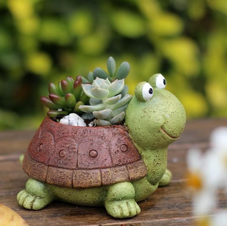 Figurines for Potted