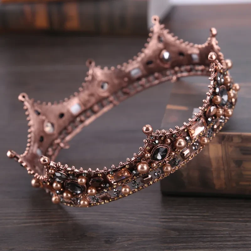 Baroque queen crown