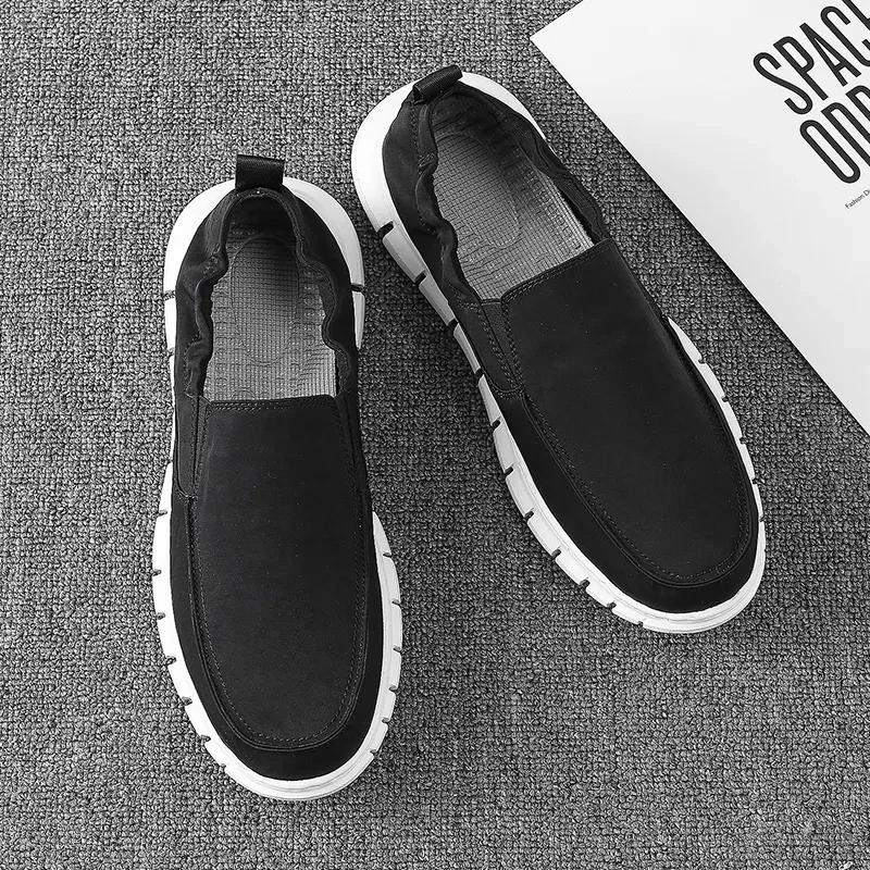 High quality waterproof casual shoes for men