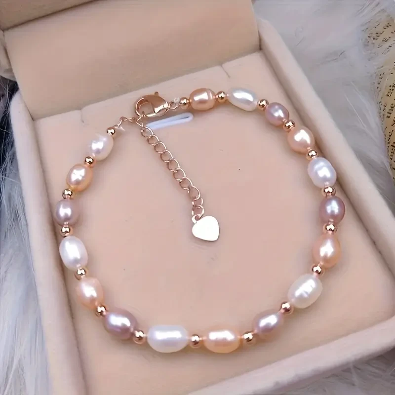 Womens Elegant Minimalist Freshwater Pearls Bracelet Fashionable Irregular Baroque Bead Design, Unplated Jewelry Gift for Daily Wear and Special Occasions