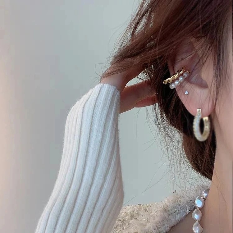 New Korean Gold Color Double Circle Twist Pearl Ear Cuff