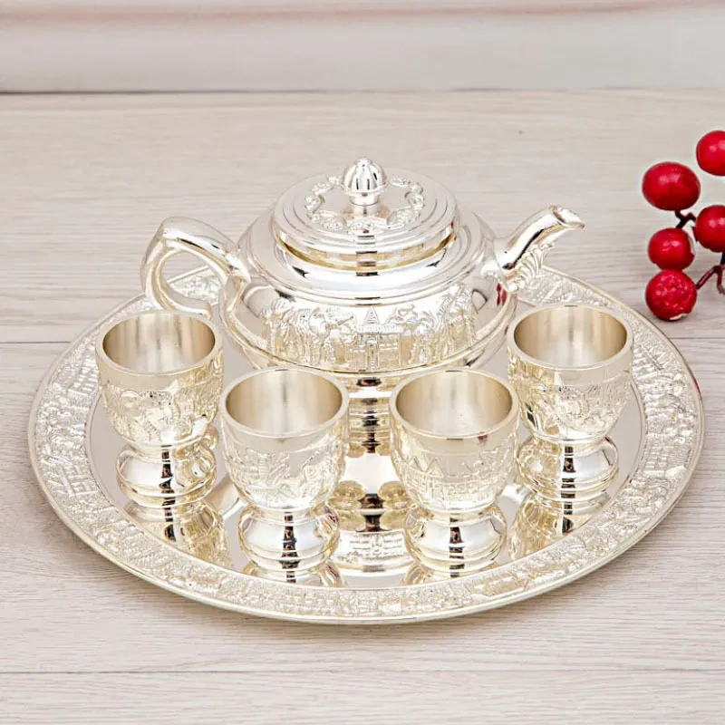 Glass teapot and cup set