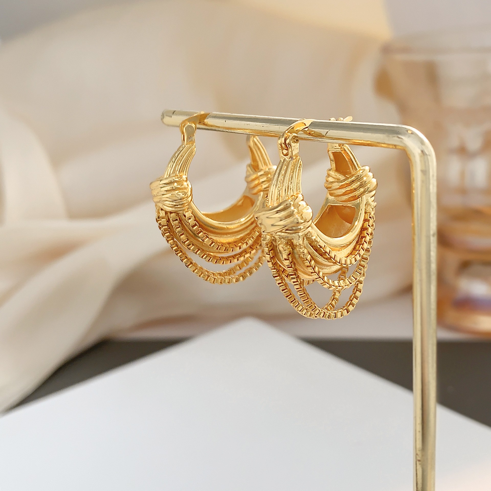 U-shaped Chain Brass Plated 18K Real Gold Earrings