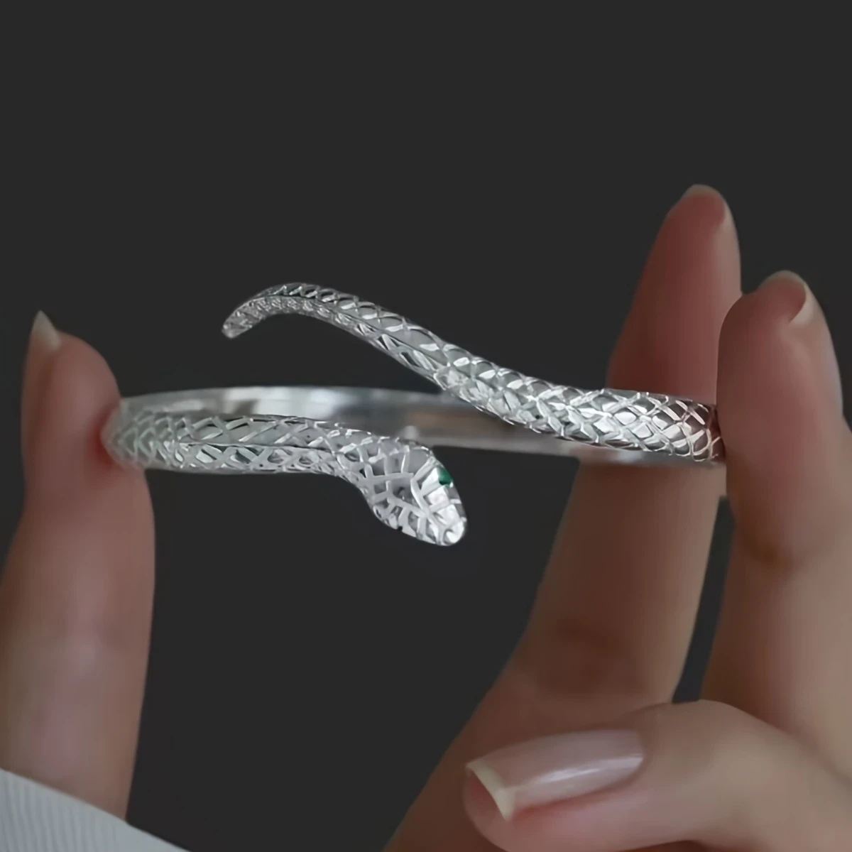 Snake Open Bracelet - Sophisticated Elegance, Premium Quality, Timeless Design with Green Eye Detail