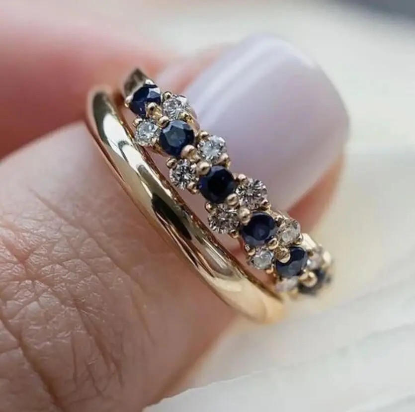 Vintage Gold Color Inlay Blue Color Zircon Exquisite Rings for Women