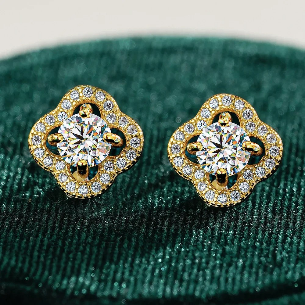 Luxury 100% Real 18K Gold Ring and Lucky Grass Moissanite Women's Stud Earrings