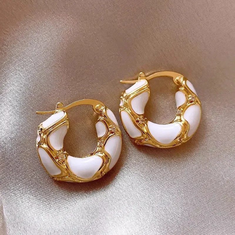 New Vintage Enamel Color Metal Texture Small Hoop Earrings for Women